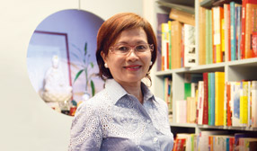 醫生娘在「類單親」家庭教出三位質優生 名醫之妻~洪淑娟-焦點人物 醫生娘在「類單親」家庭教出三位質優生 名醫之妻~洪淑娟-焦點人物